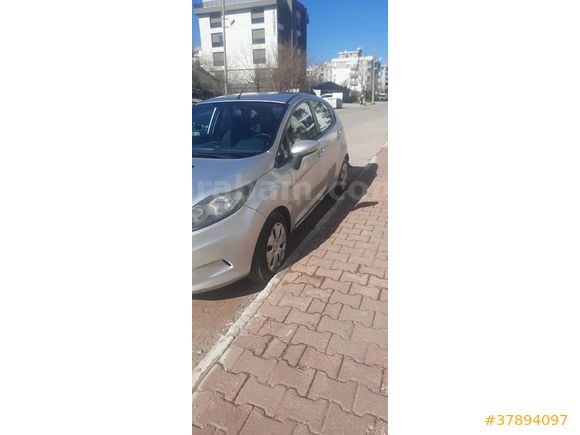 Sahibinden Ford Fiesta 1.4 TDCi Trend 2011 Model