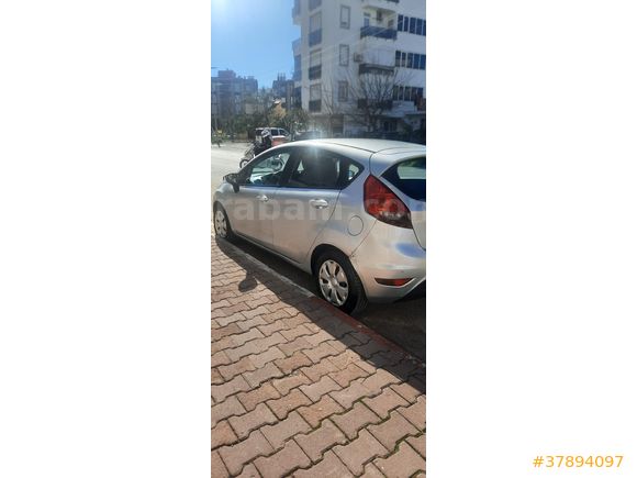 Sahibinden Ford Fiesta 1.4 TDCi Trend 2011 Model