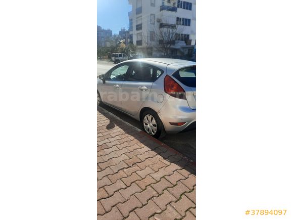 Sahibinden Ford Fiesta 1.4 TDCi Trend 2011 Model