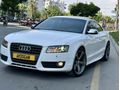 Sahibinden Audi A5 coupe 3 kapi 2011 Model  140.000 km Beyaz