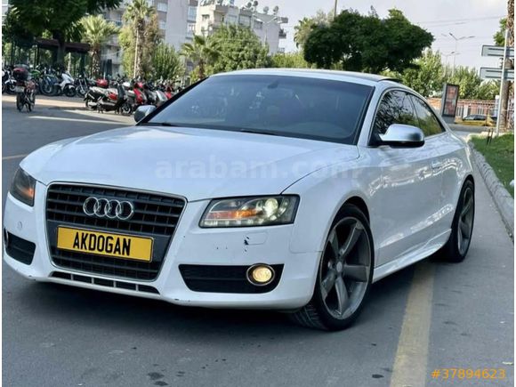 Sahibinden Audi A5 coupe 3 kapi 2011 Model  140.000 km Beyaz