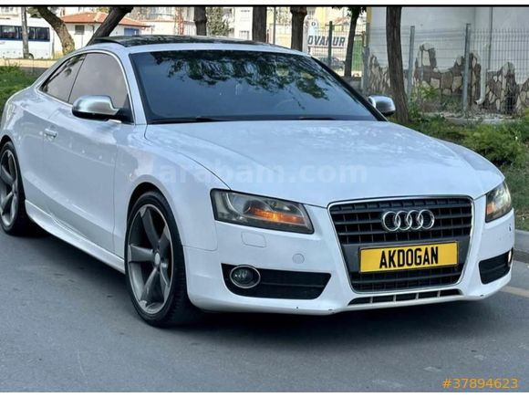 Sahibinden Audi A5 coupe 3 kapi 2011 Model  140.000 km Beyaz
