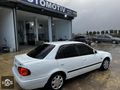 Toyota Corolla 1.6 luna 1999 model