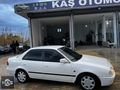 Toyota Corolla 1.6 luna 1999 model