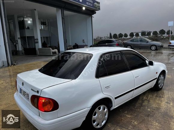 Toyota Corolla 1.6 luna 1999 model
