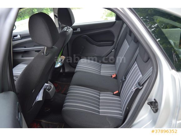 Sahibinden Ford Focus 1.6 Comfort 2011 Model
