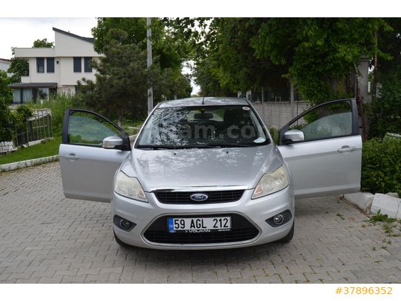 Sahibinden Ford Focus 1.6 Comfort 2011 Model