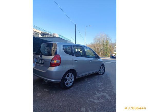 ACİL Sahibinden Honda Jazz 1.4 ES 2004 Model