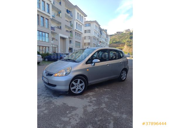 ACİL Sahibinden Honda Jazz 1.4 ES 2004 Model