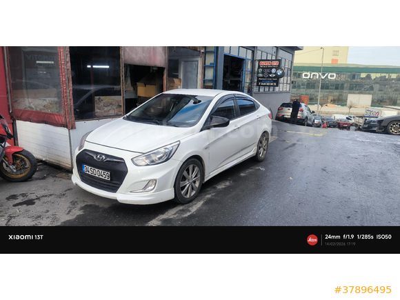 Sahibinden Hyundai Accent Blue 1.6 CRDI Mode Plus 2016 Model İstanbul