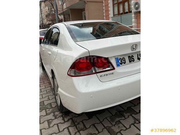 Sahibinden Honda Civic 1.6 i-VTEC Elegance 2011 Model 