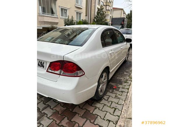 Sahibinden Honda Civic 1.6 i-VTEC Elegance 2011 Model 