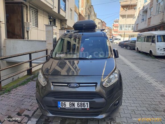 Sahibinden Ford Tourneo Connect 1.5 TDCI Titanium 2017 Model  86.000 km Gri