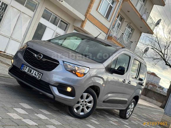 OTOMATİK VİTES 2024 ÇIKIŞLI 18 BİNDE HATASIZ!!
 OPEL COMBO LİFE 1.5 CDTI EDİTİON