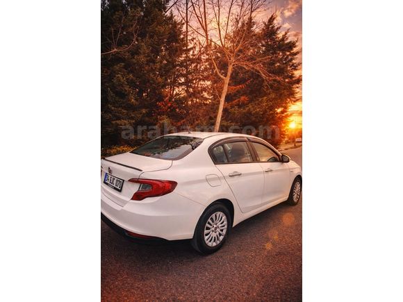 Sahibinden Fiat Egea 1.3 Multijet Easy 2023 Model İstanbul ACİLİYETİ OLDUĞU İÇİN BU FİYAT