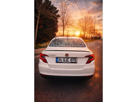 Sahibinden Fiat Egea 1.3 Multijet Easy 2023 Model İstanbul ACİLİYETİ OLDUĞU İÇİN BU FİYAT