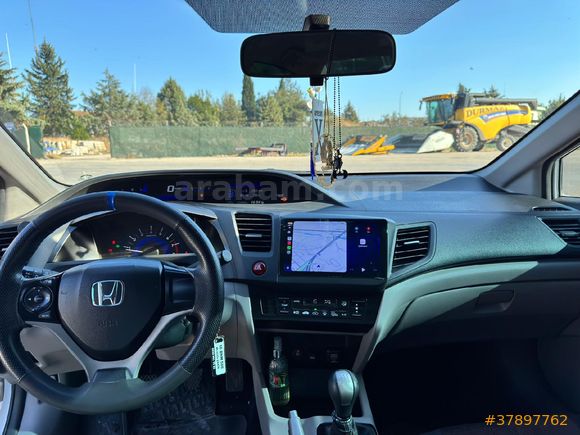 Sahibinden Honda Civic 1.6 i-VTEC ECO Dream 2015 Model  222.000 km Beyaz