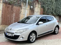2011 MODEL TAVAN BAGAJ ORJİNAL MASRAFSIZ BAKIMLI MEGANE