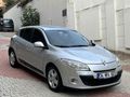 2011 MODEL TAVAN BAGAJ ORJİNAL MASRAFSIZ BAKIMLI MEGANE