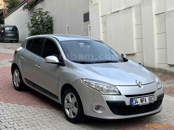 2011 MODEL TAVAN BAGAJ ORJİNAL MASRAFSIZ BAKIMLI MEGANE