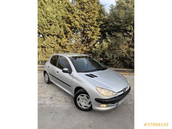 Sahibinden Peugeot 206 1.4 HDi Fever 2006 Model İzmir
