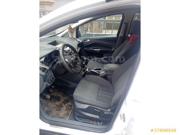 Sahibinden Ford C-Max 1.6 TDCi Titanium X 2012 Model