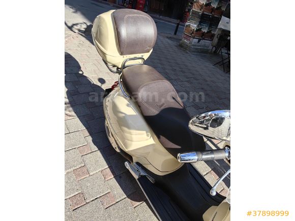 Sahibinden Vespa GTS 250