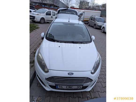 Sahibinden Ford Fiesta 1.25 Trend X 2015 Model İstanbul 87.000 km Beyaz