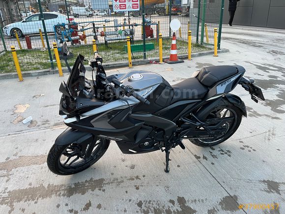 Sahibinden Tertemiz Bajaj Pulsar 200 RS 