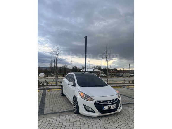 Sahibinden Hyundai i30 1.6 GDi Elite 2012 Model 