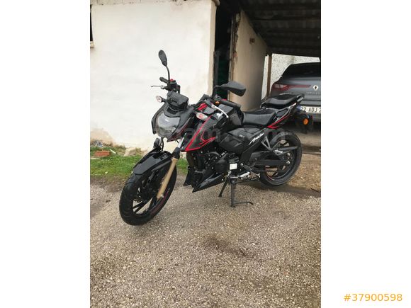 TVS APACHE RTR 200 2024