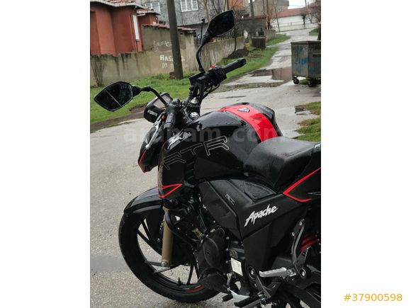 TVS APACHE RTR 200 2024