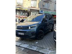 Sahibinden Citroen Berlingo 1.5 BlueHDI Shine Bold 2024 Model 