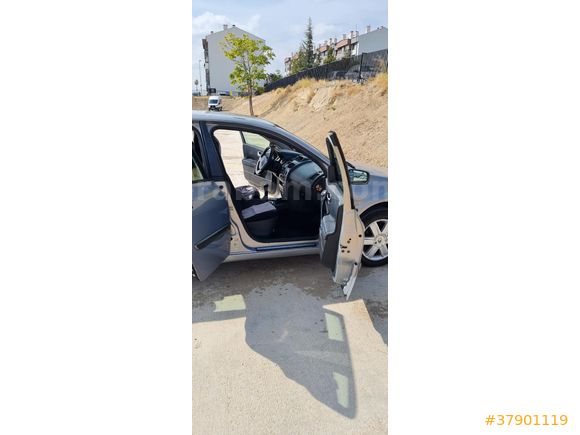 Sahibinden Renault Megane 1.5 dCi Dynamique 2006 Model