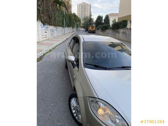 Linea 1.6 Multijet Emotion Plus / Değişensiz