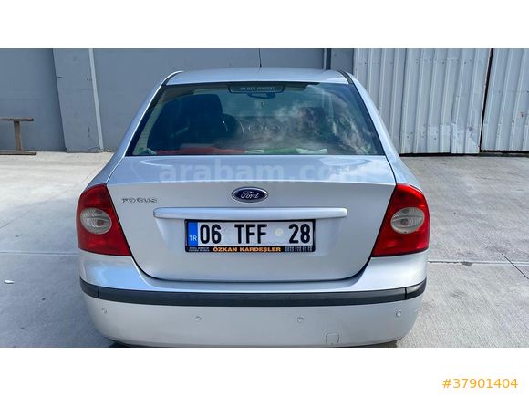 Akademisyenden Ford Focus 1.6 Ghia 2008 Model