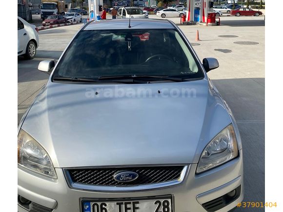 Akademisyenden Ford Focus 1.6 Ghia 2008 Model