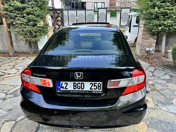 Sahibinden Honda Civic 1.6 i-VTEC ECO Elegance 2015 Model