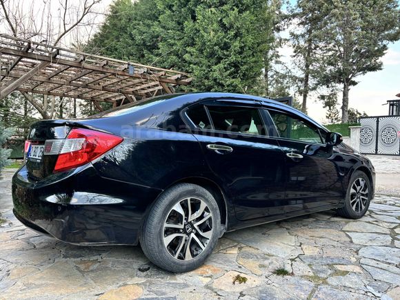 Sahibinden Honda Civic 1.6 i-VTEC ECO Elegance 2015 Model