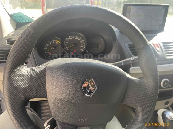 Sahibinden Renault Megane 1.5 dCi Expression 2011 Model 