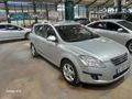 Sahibinden Kia Ceed 1.6 CRDi Cool SW 2009 Model