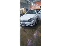 Sahibinden Opel Astra 1.6 Enjoy Plus 2013 Model  143.000 km Beyaz