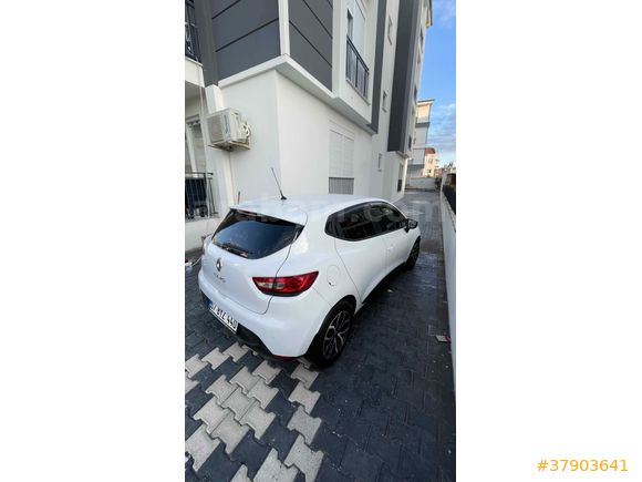 Sahibinden Renault Clio 1.2 Joy 2013 Model  2014 trafiğe çıkışlı,
165.000 km Beyaz