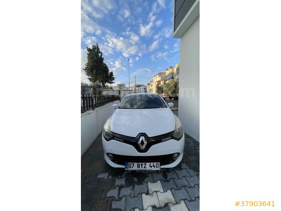 Sahibinden Renault Clio 1.2 Joy 2013 Model  2014 trafiğe çıkışlı,
165.000 km Beyaz