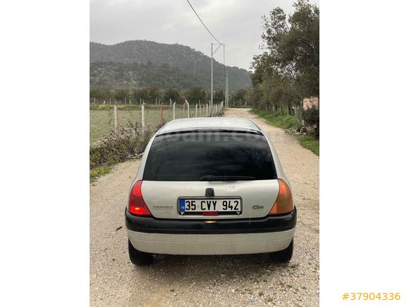 Sahibinden Renault Clio 1.6 RTE 2000 Model  252.000 km Gri