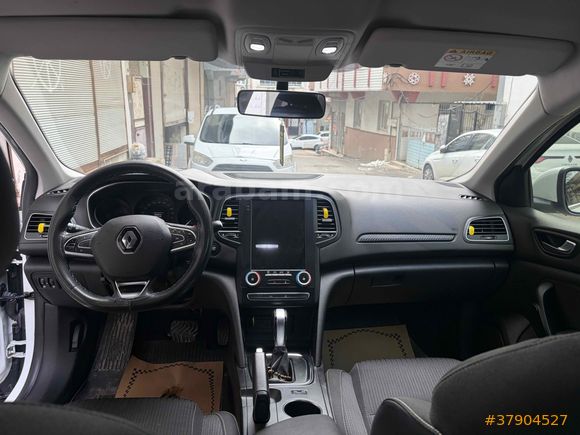 Sahibinden Renault Megane 1.5 Blue DCI Touch 2020 Model   