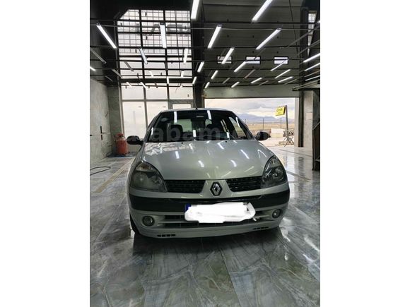 Sahibinden Renault Clio 1.6 RTE 2000 Model 