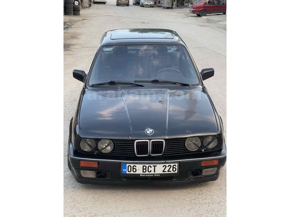 Sahibinden BMW  3.18 is 1990 Model 