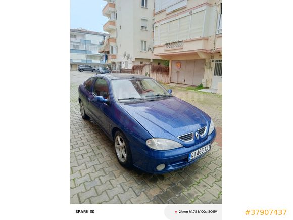 Sahibinden Renault Megane 1.6 Coupe RXI 2001 Model  232.000 km Lacivert