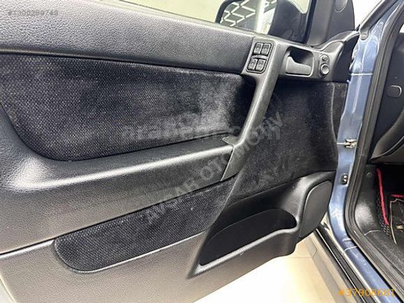 AVŞAR OTOMOTİV DEN TR DE TEK MÜKEMMEL TEMİZLİKTE OPEL ASTRA CD